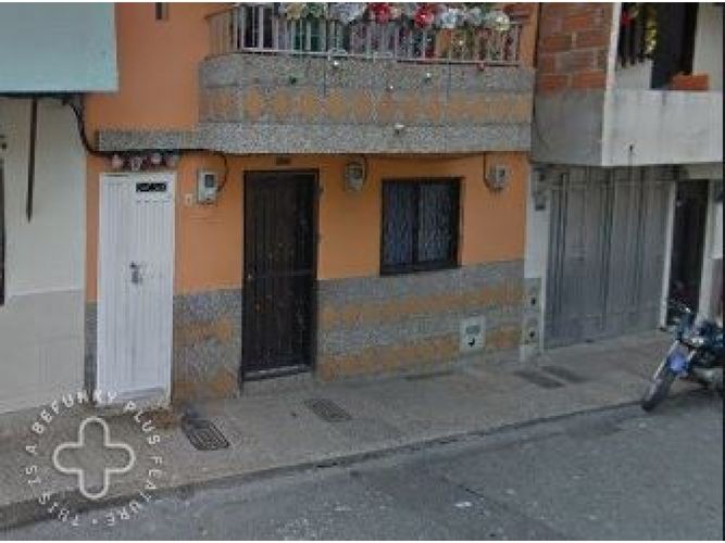 Casa de 3 alcobas en venta en Enciso, Medellín, 90 m² · foto 2 de 14