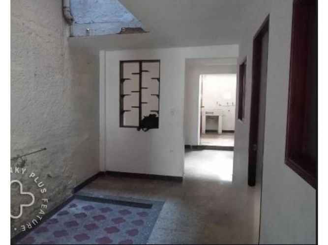 Casa de 3 alcobas en venta en Enciso, Medellín, 90 m² · foto 3 de 14