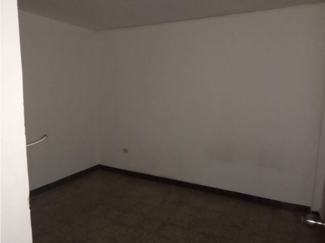 Casa de 3 alcobas en venta en Enciso, Medellín, 90 m² · foto 11 de 14