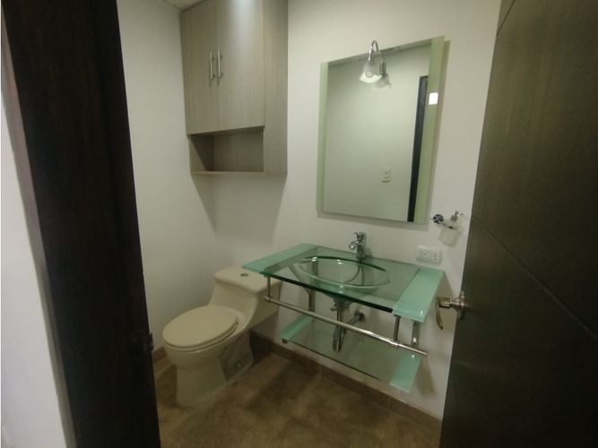 Oficina en arriendo en Manila, Medellín, 60 m² · foto 9 de 10