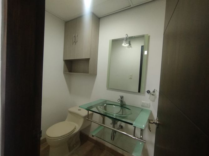 Oficina en arriendo en Manila, Medellín, 60 m² · foto 10 de 10