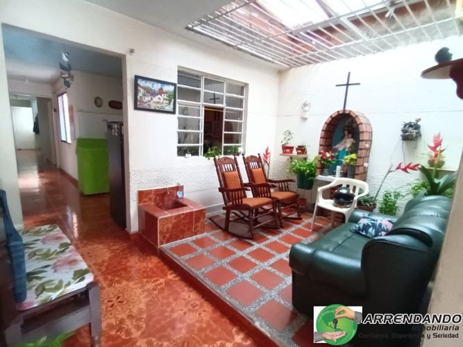 Casa en venta en San Juan Bautista, Itagüí · foto 12 de 20