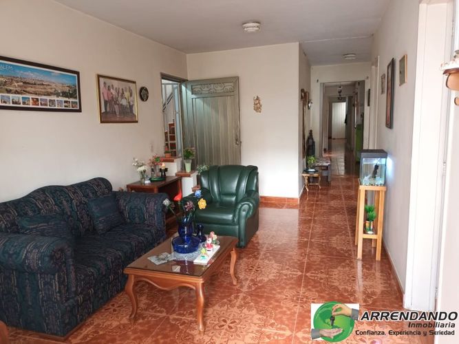 Casa en venta en San Juan Bautista, Itagüí · foto 19 de 20