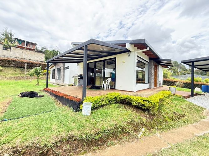 Casa de 3 alcobas en venta en Santa Ana, Rionegro, 186 m² · foto 11 de 22