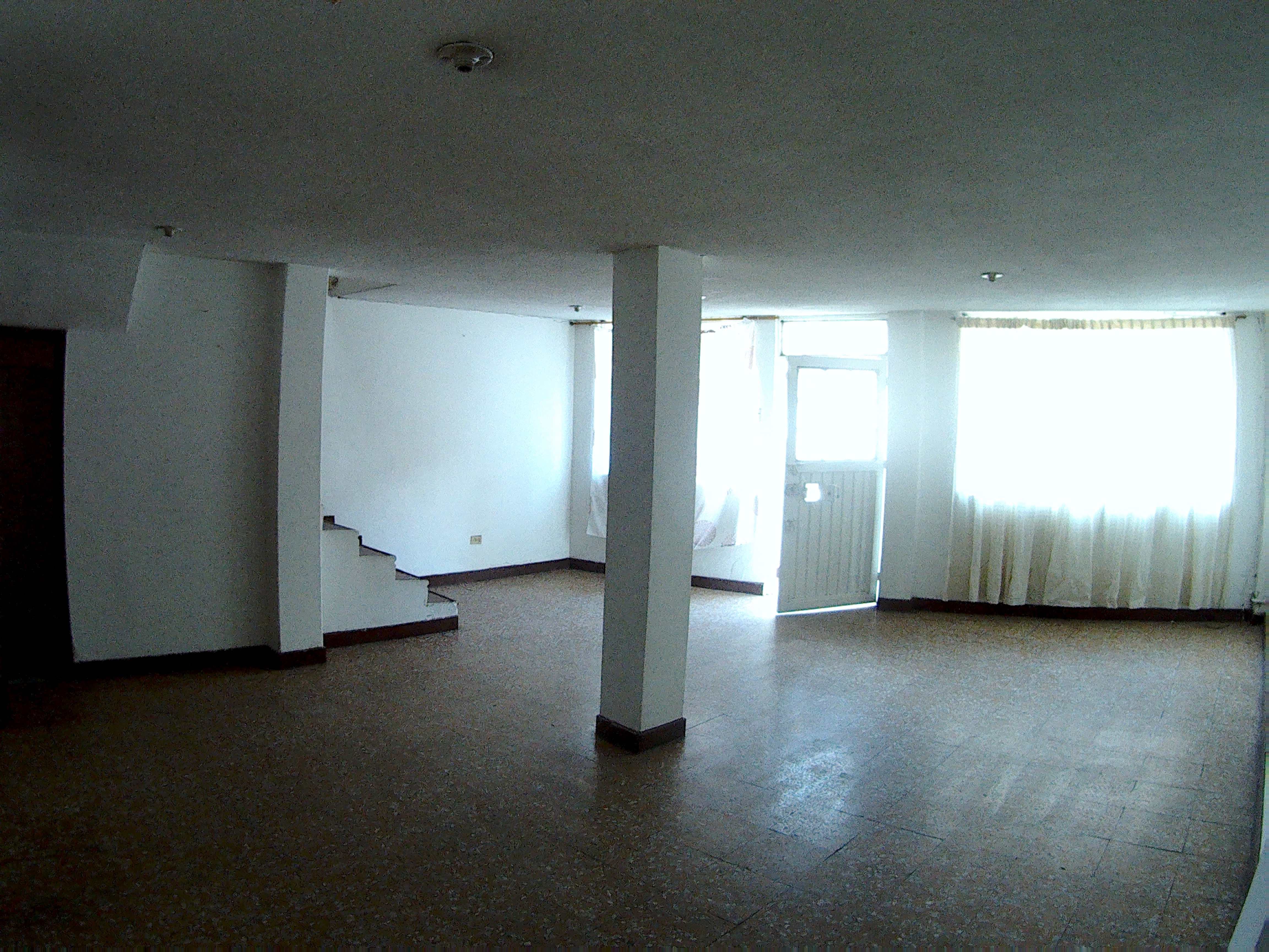 Casa en venta en Fontibon, Bogotá · foto 3 de 17