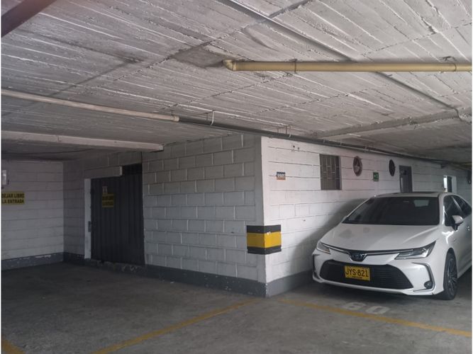 Bodega en venta en Villa Del Parque, Itagüí, 502 m² · foto 6 de 24