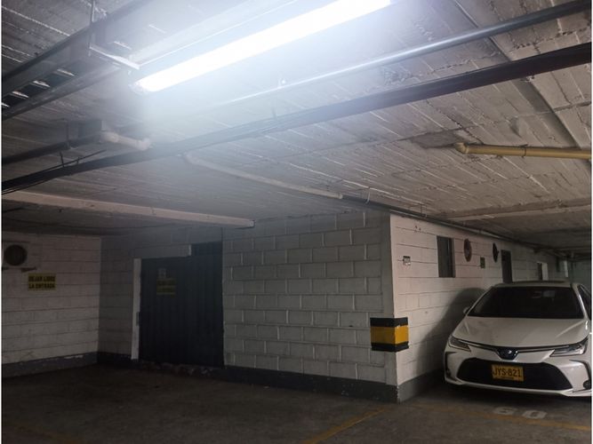Bodega en venta en Villa Del Parque, Itagüí, 502 m² · foto 18 de 24