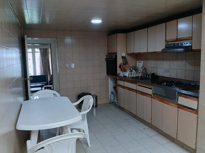 Casa de 4 alcobas en venta en Los Cedros, Bogotá, 300 m² · foto 6 de 23