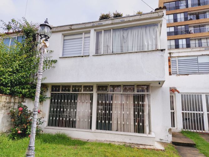 Casa de 4 alcobas en venta en Los Cedros, Bogotá, 300 m² · foto 23 de 23
