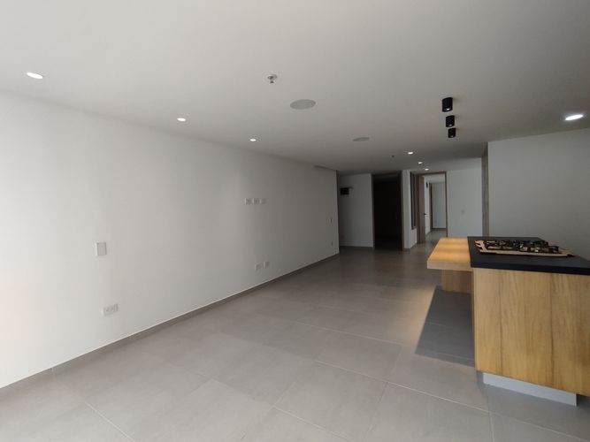 Apartamento de 2 alcobas en arriendo en Zuñiga, Envigado, 108 m² · foto 3 de 20