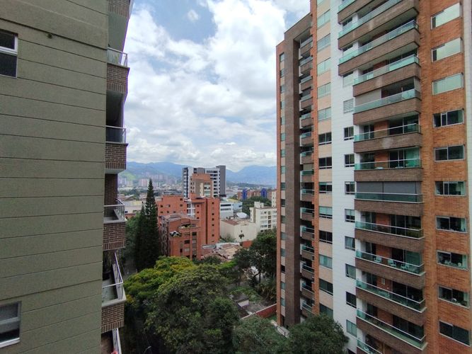 Apartamento de 2 alcobas en arriendo en Zuñiga, Envigado, 108 m² · foto 15 de 20