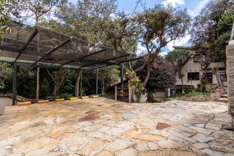 Casa de 3 alcobas en venta en Yerbabuena, Chía, 270 m² · foto 2 de 24
