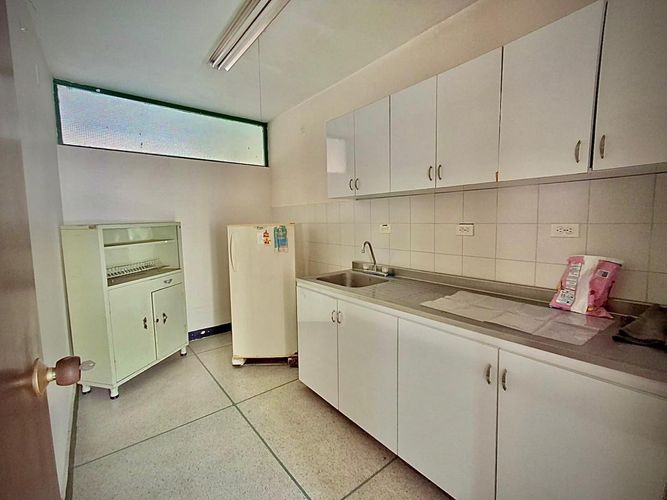 Oficina en venta en Centro, Ibagué, 245 m² · foto 23 de 24