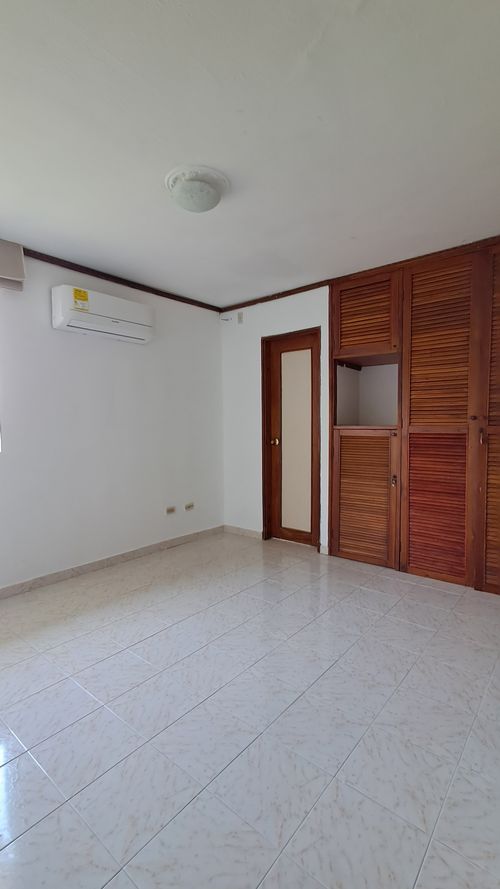 Apartamento de 3 alcobas en venta en Altos De Riomar, Barranquilla, 79 m² · foto 12 de 21