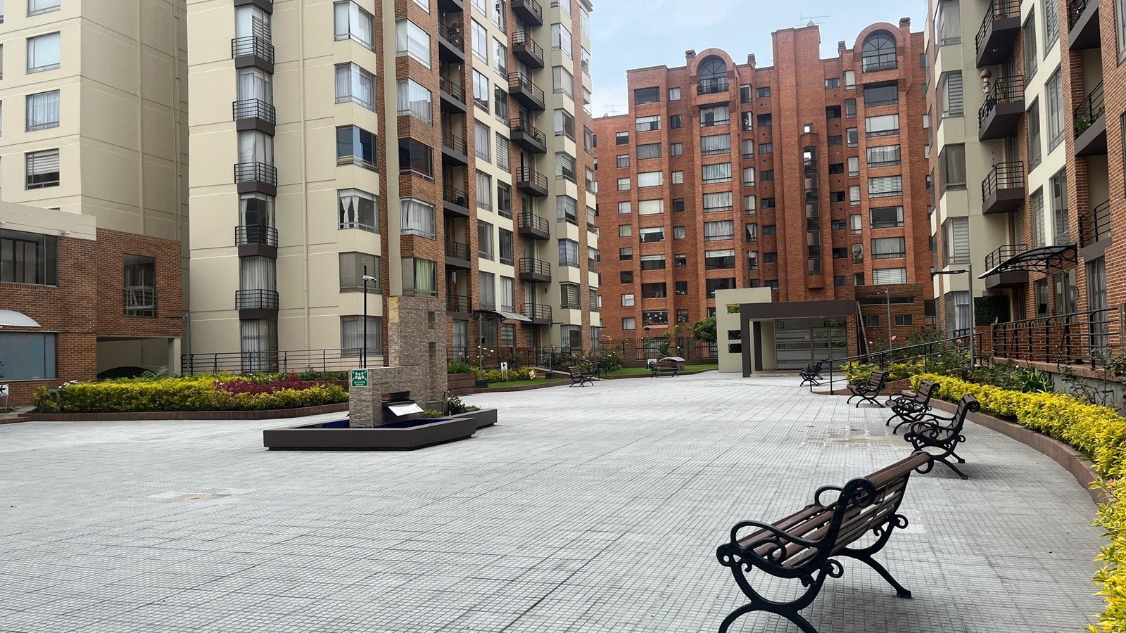 Apartamento en venta en Ciudad Salitre, Bogotá · foto 24 de 24