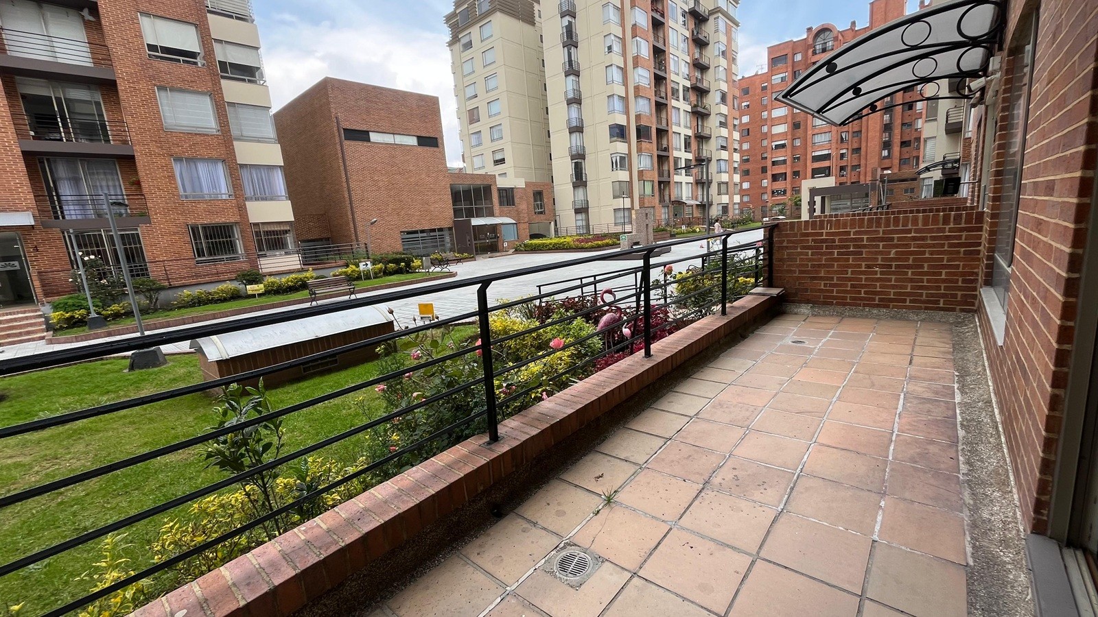 Apartamento en venta en Ciudad Salitre, Bogotá · foto 6 de 24