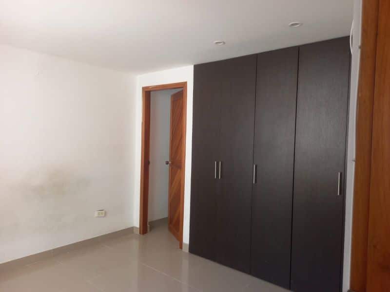 Apartamento en venta en Manga, Cartagena · foto 5 de 13