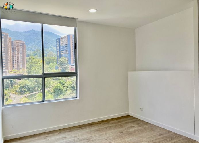 Apartamento de 4 alcobas en arriendo en Camino Verde, Envigado, 205 m² · foto 10 de 24