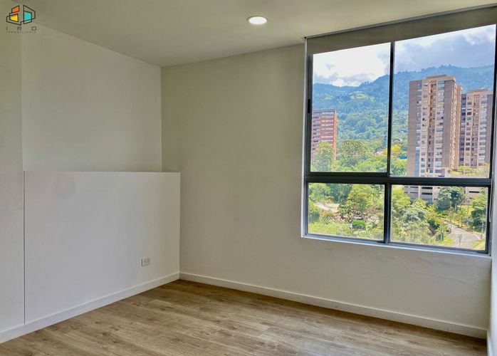 Apartamento de 4 alcobas en arriendo en Camino Verde, Envigado, 205 m² · foto 17 de 24