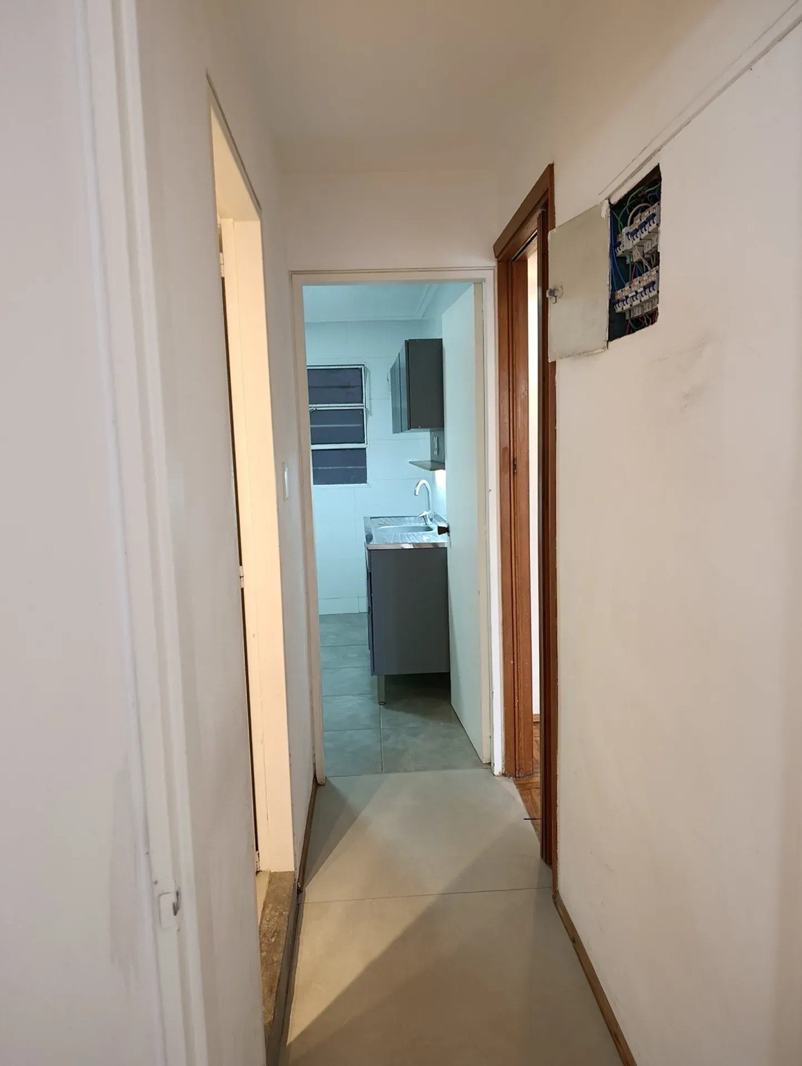 ALQUILER EN CORDON SUR, RECICLADO DE 1 DORMITORIO, PISO 1 AL FRENTE, GASTOS COMUNES BAJOS · Foto 6
