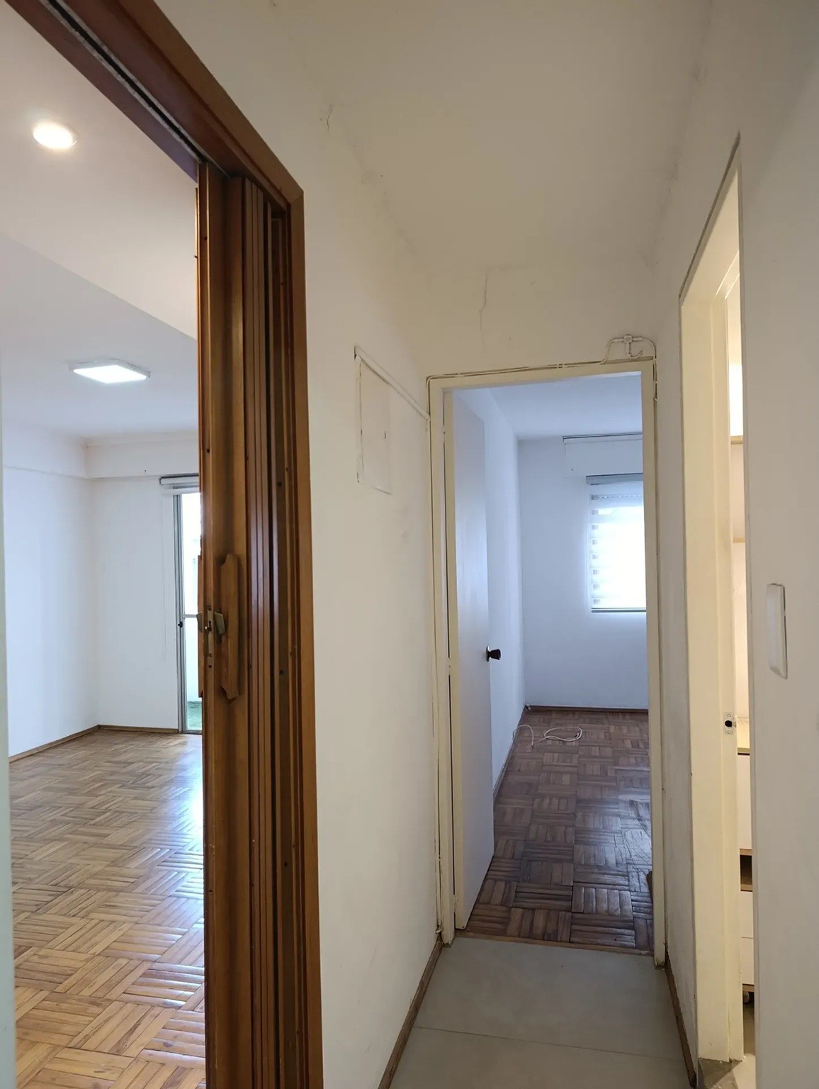 ALQUILER EN CORDON SUR, RECICLADO DE 1 DORMITORIO, PISO 1 AL FRENTE, GASTOS COMUNES BAJOS · Foto 4