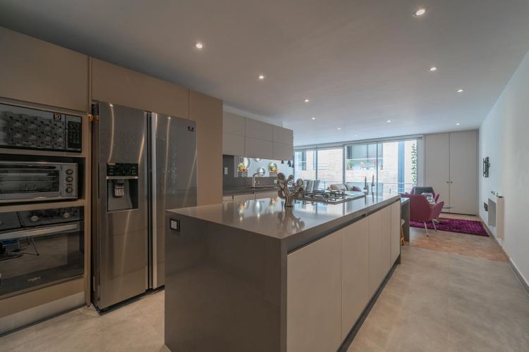 Apartamento en venta en Santa Barbara Oriental, Bogotá · foto 2 de 24