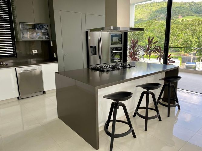 Casa de 6 alcobas en venta en Ruitoque Bajo, Floridablanca, 1286 m² · foto 13 de 24