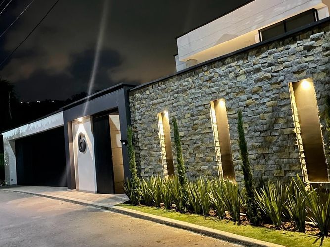 Casa de 6 alcobas en venta en Ruitoque Bajo, Floridablanca, 1286 m² · foto 3 de 24