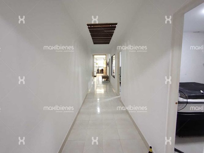 Apartamento de 3 alcobas en arriendo en El Poblado, Medellín, 100 m² · foto 3 de 11