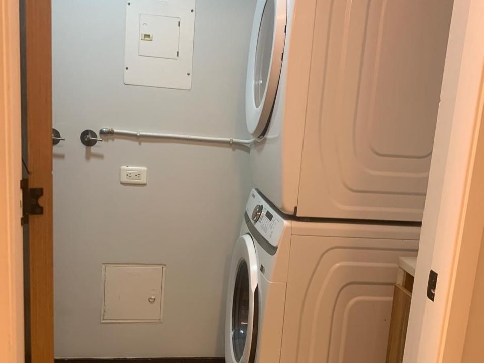 Apartamento en venta en Altos Del Poblado, Medellín · foto 6 de 24