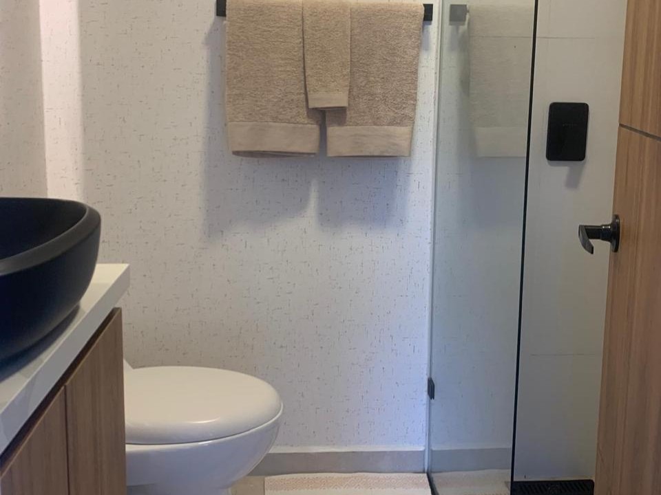 Apartamento en venta en Altos Del Poblado, Medellín · foto 11 de 24