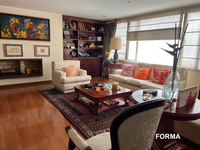 Apartamento de 3 alcobas en venta en Chico, Bogotá, 186 m² · foto 7 de 24