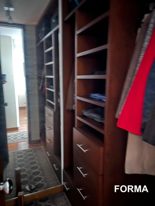 Apartamento de 3 alcobas en venta en Chico, Bogotá, 186 m² · foto 11 de 24