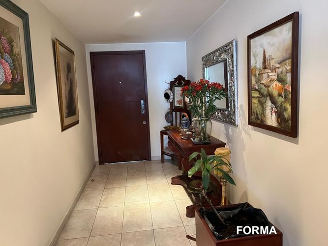 Apartamento de 3 alcobas en venta en Chico, Bogotá, 186 m² · foto 19 de 24