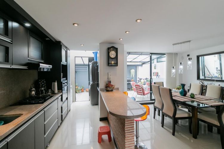 Casa de 3 alcobas en venta en La Estrella, Chía, 139 m² · foto 17 de 24