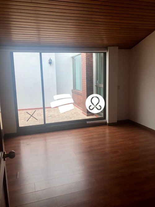 Apartamento en venta en Chicó Navarra, Bogotá · foto 2 de 16