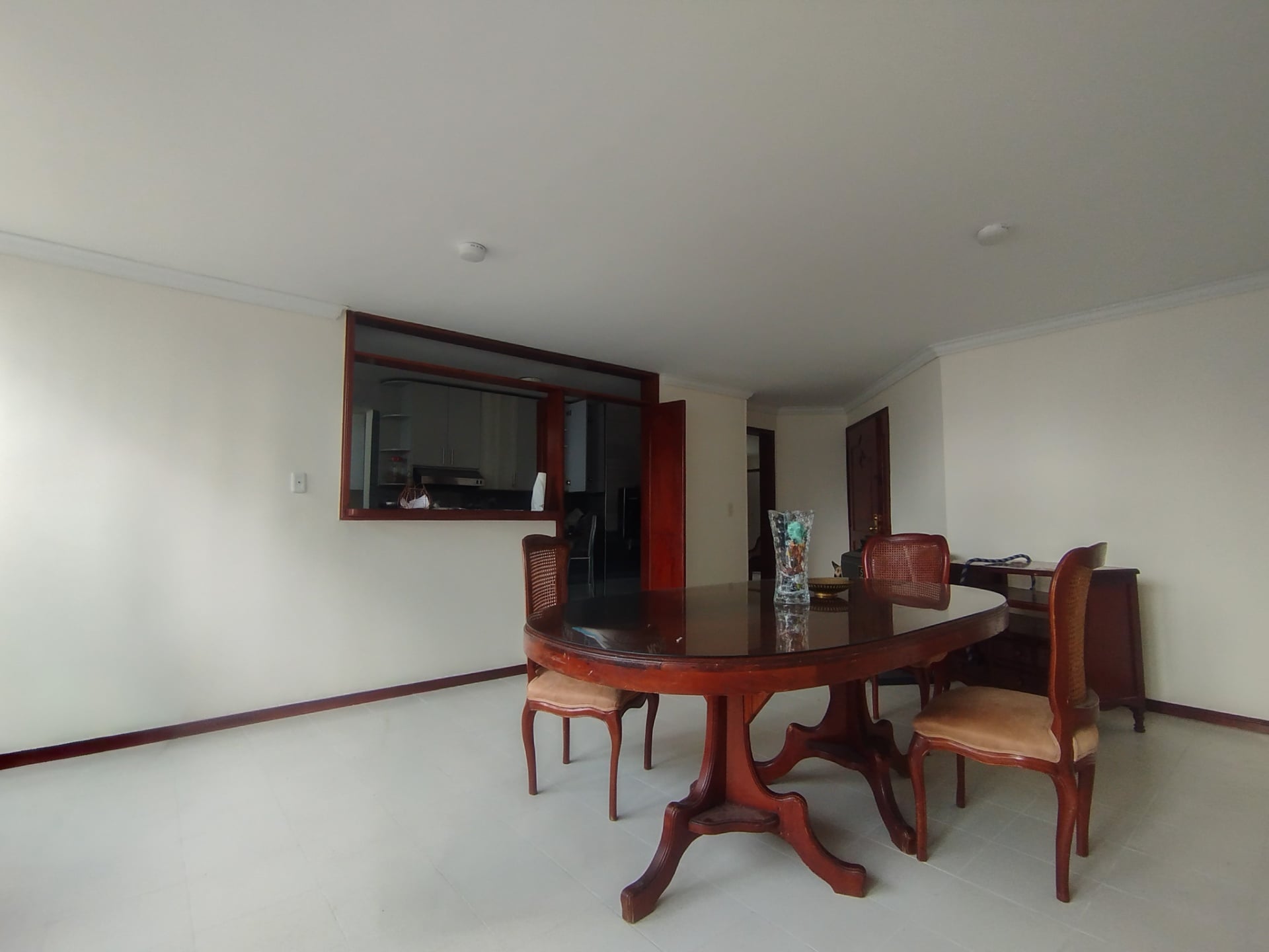 Apartamento en venta en Los Alpes, Pereira · foto 2 de 7