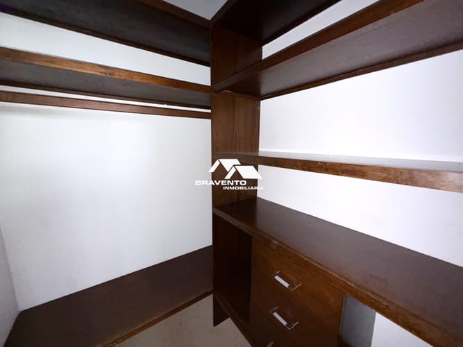 Casa de 5 alcobas en venta en Loma Del Escobero, El Retiro, 349 m² · foto 8 de 24