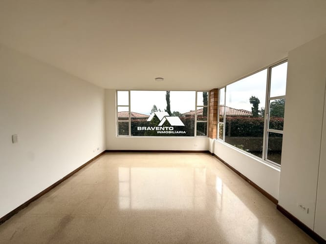 Casa de 5 alcobas en venta en Loma Del Escobero, El Retiro, 349 m² · foto 15 de 24