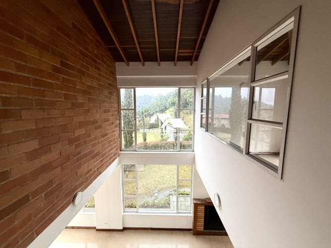 Casa de 5 alcobas en venta en Loma Del Escobero, El Retiro, 349 m² · foto 17 de 24