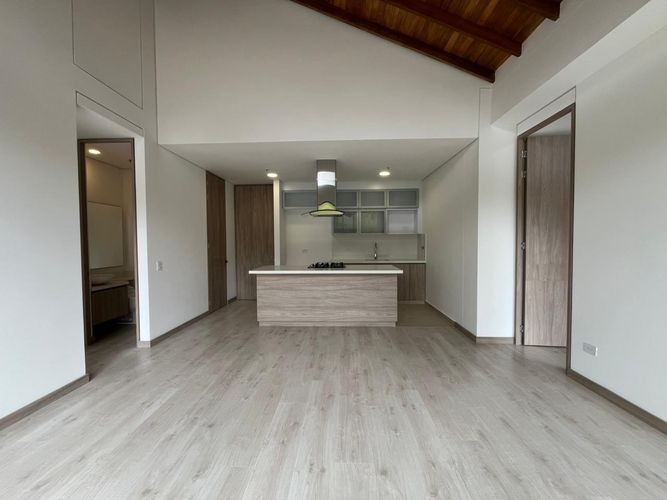Apartamento de 2 alcobas en venta en Los Salados, El Retiro, 95 m² · foto 9 de 19