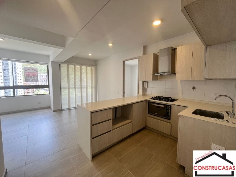 Apartamento en Arriendo en Prados de Sabaneta, Sabaneta en Prados De Sabaneta