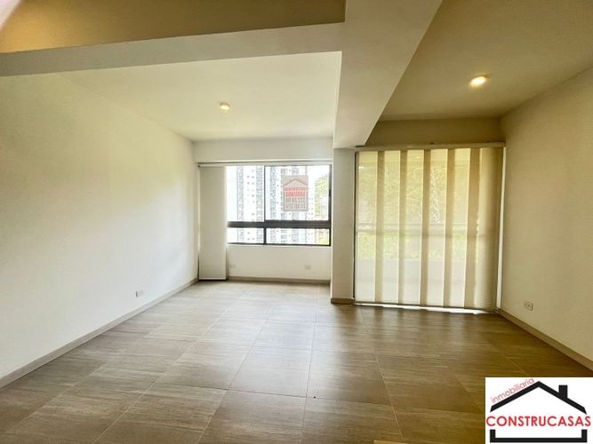 Apartamento de 3 alcobas en arriendo en Prados De Sabaneta, Sabaneta, 80 m² · foto 4 de 23