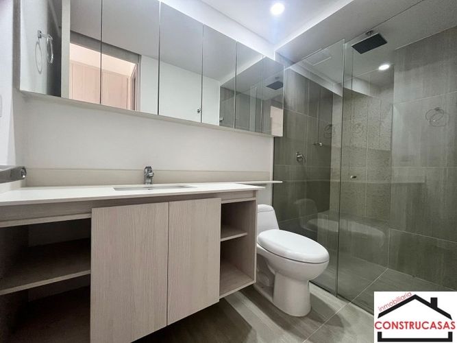 Apartamento de 3 alcobas en arriendo en Prados De Sabaneta, Sabaneta, 80 m² · foto 6 de 23