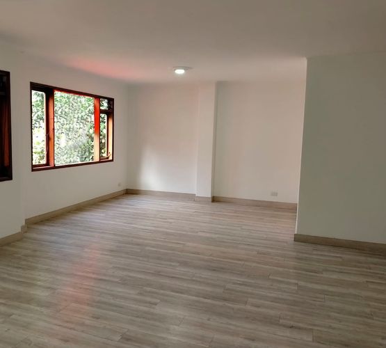 Apartamento de 3 alcobas en venta en El Poblado, Medellín, 187 m² · foto 15 de 19