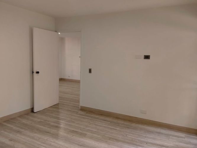 Apartamento de 3 alcobas en venta en El Poblado, Medellín, 187 m² · foto 17 de 19