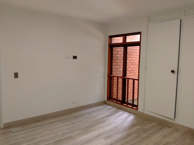 Apartamento de 3 alcobas en venta en El Poblado, Medellín, 187 m² · foto 16 de 19