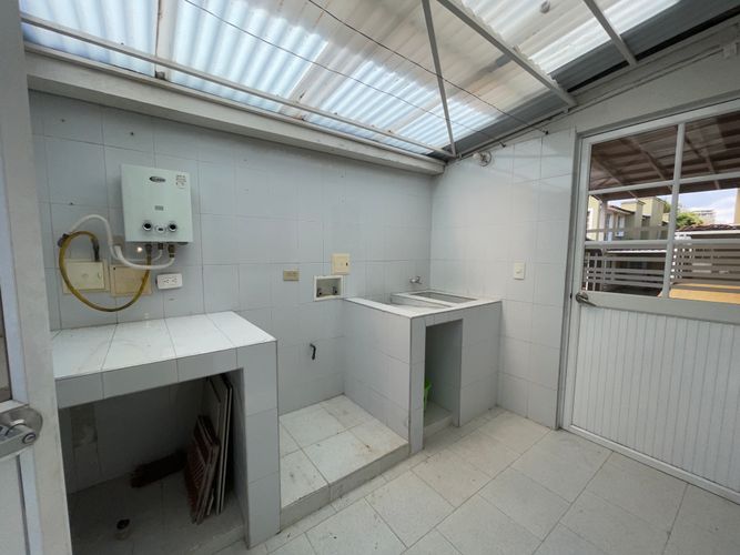Casa de 4 alcobas en venta en Cr. Quintas De San Sebastian, Armenia, 160 m² · foto 10 de 22