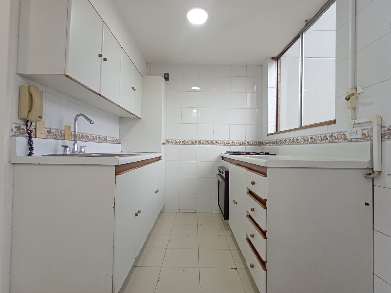 Apartamento en arriendo en Laureles, Medellín · foto 4 de 17