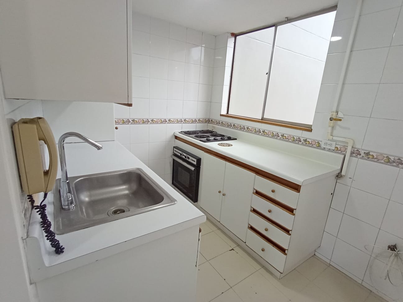 Apartamento en arriendo en Laureles, Medellín · foto 6 de 17